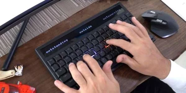 Клавиатура, которая дописывает за тебя: представлена Bored – Портал статей