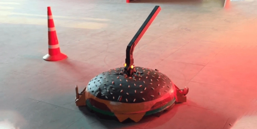 Робот-бургер из Тверской области готовится к битве