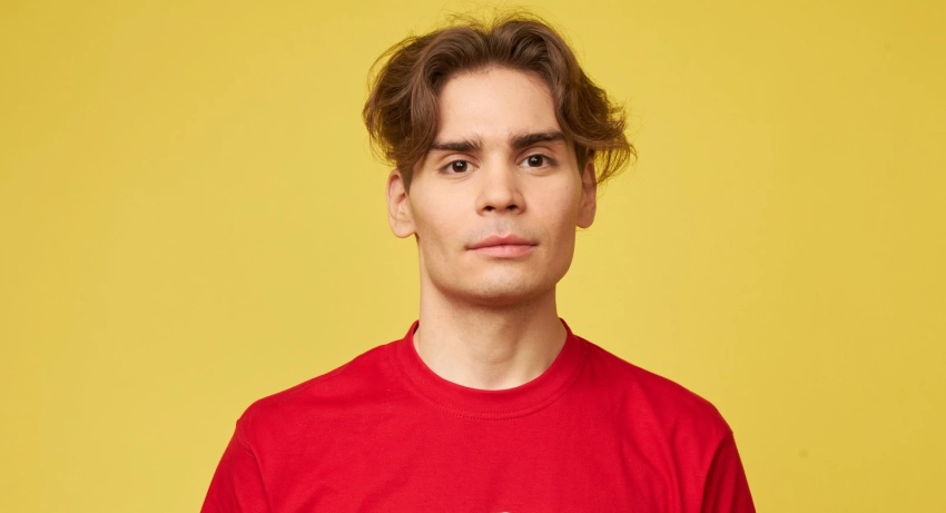 Экс-игрок по Dota 2 шутку предложил 322-игрокам отключать свет тиммейтам